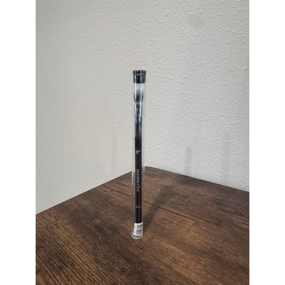 IT Cosmetics Heavenly Luxe Brush Black